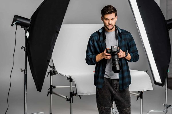Photographe professionnelle dans la ville de Marseille : les raisons de lui faire appel